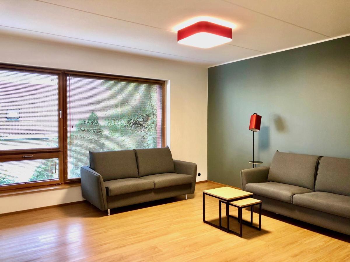 Self-Check-In Spacious 1 Bedroom Apartment With Free Parking Talin Exterior foto