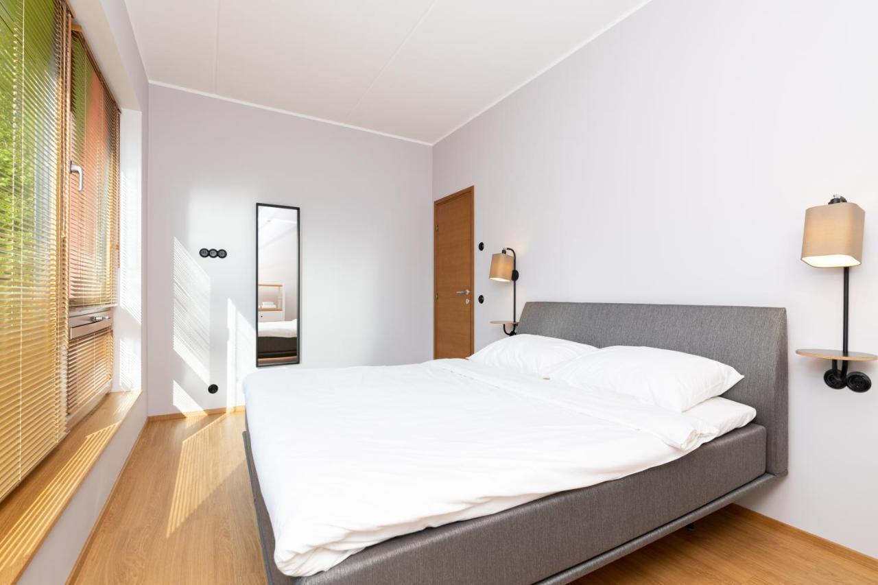 Self-Check-In Spacious 1 Bedroom Apartment With Free Parking Talin Exterior foto